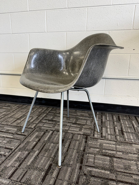 Eames 1st Edition Zenith 'Rope Edge' for Herman Miller - Elephant Grey